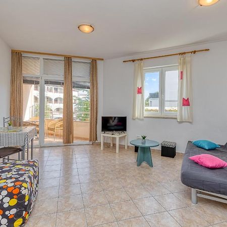 Sunrise Apartments Rovigno Esterno foto
